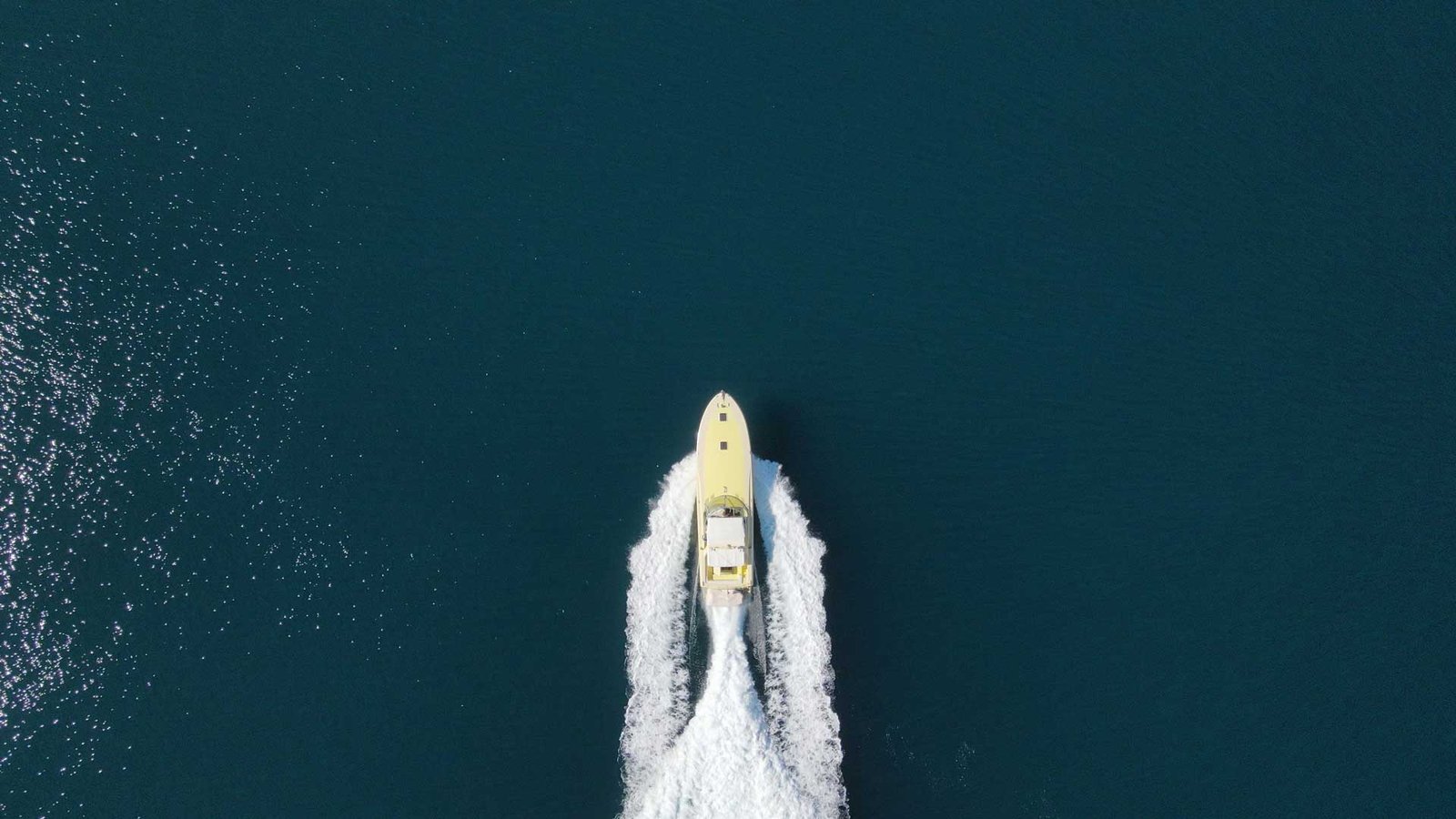 Aerial view of luxury yacht in the Florida Keys